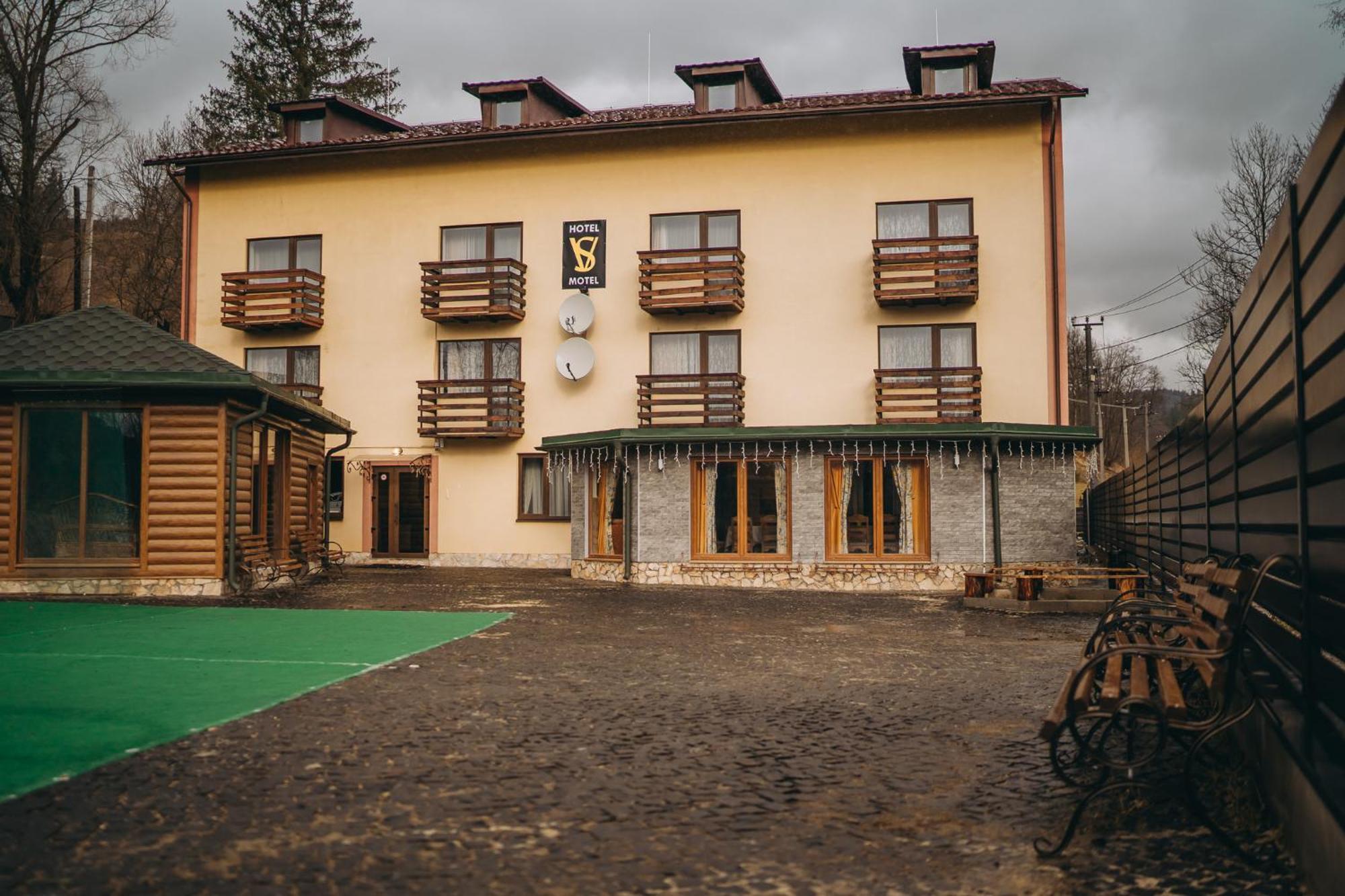 Sv Hotel&Camp ラーゼシュチュナ エクステリア 写真