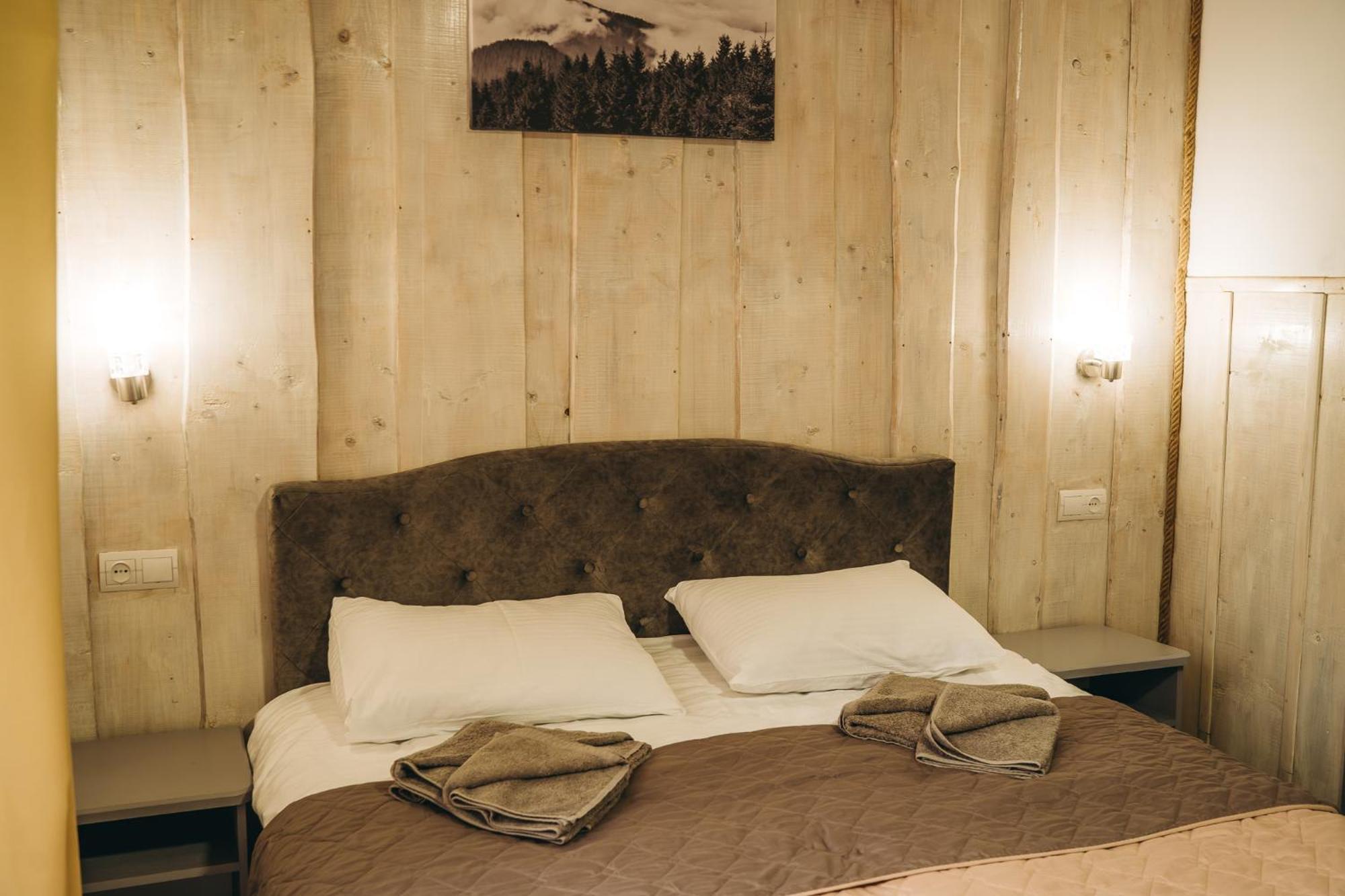 Sv Hotel&Camp ラーゼシュチュナ エクステリア 写真