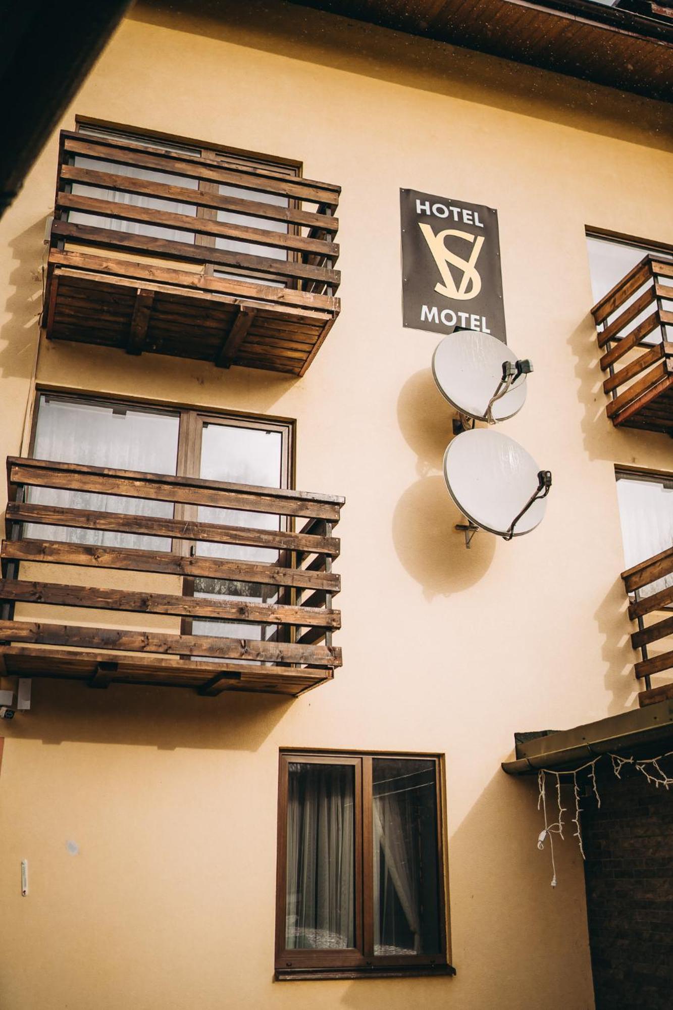 Sv Hotel&Camp ラーゼシュチュナ エクステリア 写真